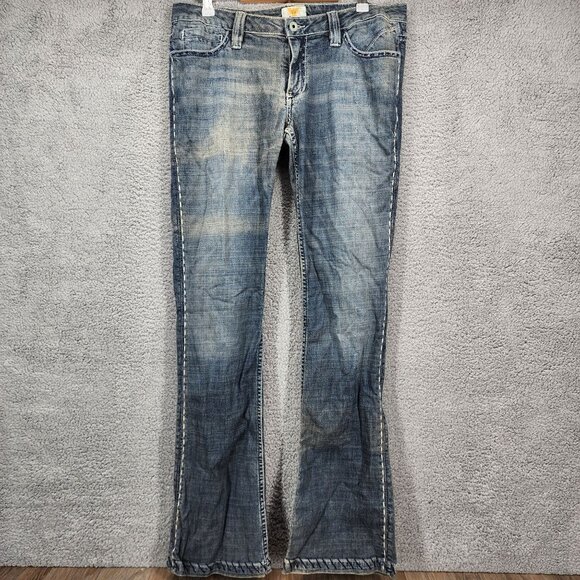 Atik Denim Women's Size 31 Blue Embroidered Pockets Boot Cut‎ Low Rise Jeans - Picture 1 of 11